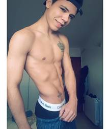 Cute Boy Abs 59dd103485e69.jpg