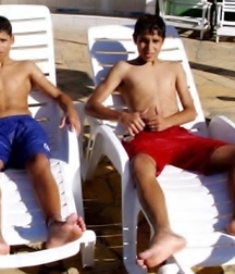 Hot Boys One 59e0d981e20b0.jpg