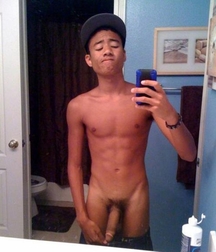 Hot Boys Two 59e878ffedc52.jpg