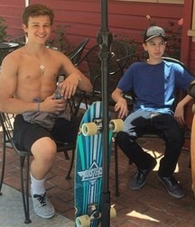 Random Hot Boys 5a3b9b7b86fcb.jpg