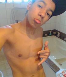 Latino Twink (Non-Nude) 5a58b8ef01b95.jpg