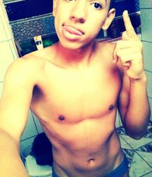 Latino Twink (Non-Nude) 5a58b8f53ecee.jpg
