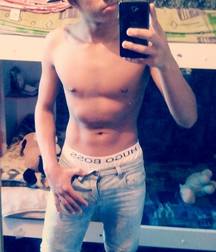 Latino Twink (Non-Nude) 5a58b9504ae2e.jpg
