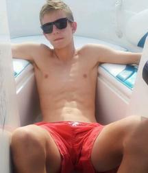 Facebook Boys 5a58bb7cb6bd4.jpg