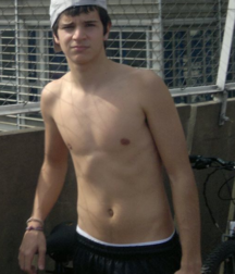 Facebook Boys 5a58bb9fa036d.png