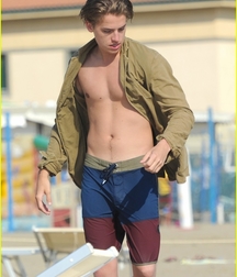 Facebook Boys 5a58bba6da2d0.jpg