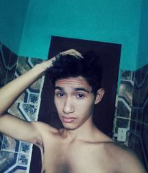 Facebook Boys 2 5a69360ae5d90.jpg