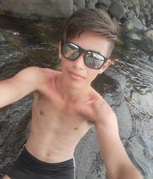 Facebook Boys 3 5a763cc97e294.jpg