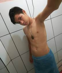 Facebook Boys 4 5aab449a65382.jpg