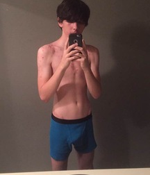 Non-Nude Twinks 5b54160335309.jpg