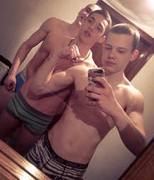 Non-Nude Twinks 5b5416062baa1.jpg