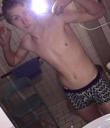 Non-Nude Twinks 5b5416218977c.jpg