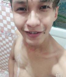 18+ Facebook Boys 5b54a9be109c0.jpg