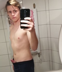 18yo blonde polish twink 5d3f3c851b200.jpg