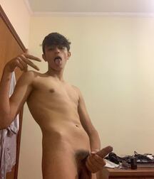 Allan 18yo brazilian twink gay porn 5fa5a9b7751ca.jpg