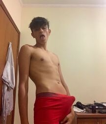 Allan 18yo brazilian twink gay porn 5fa5a9bb9e111.jpg