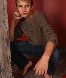 Cute Carlos 5ad7ddea472d8.jpg
