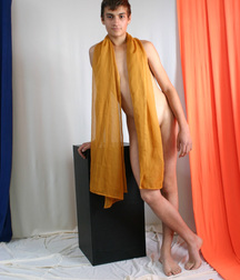 Pitya on the block 5ad7e6f5136b4.jpg