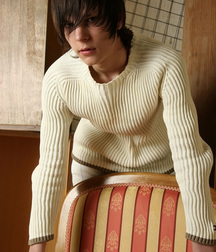 Louis solo 5b30d98f082fe.jpg