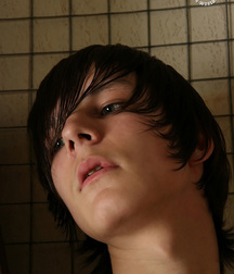 Louis solo 5b30d996d2080.jpg