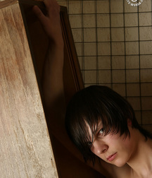 Louis solo 5b30d9c420428.jpg