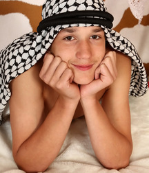 Zaki 5b720af2b7567.jpg