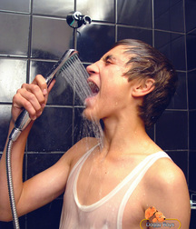 Pitya showers 5b753956c7293.jpg
