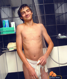 Pitya showers 5b75396f612ee.jpg