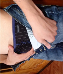 Karl shows off 5b95c3fe7b603.jpg