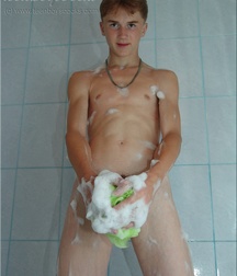 Gleb showers and cums 5be30a700a140.jpg