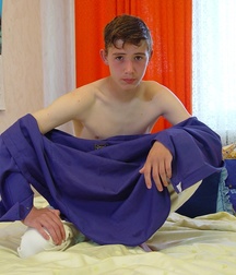 Moteijuis with too tight foreskin 5be57314e03a4.jpg