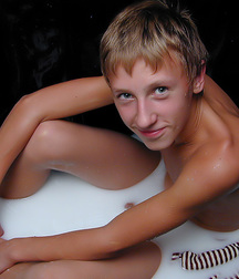 Smooth Ivan in sexy poses 5c4b18c4ebd01.jpg