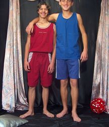 Blagoy & Kir have fun in the studio 5c54ed6ab171d.jpg