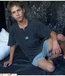 Boy Beauty Yanni 5c589fe07cb37.jpg