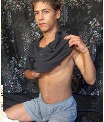 Boy Beauty Yanni 5c589fee0e8b7.jpg