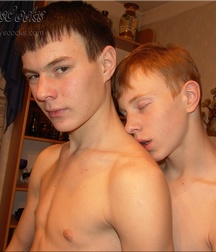 Pavel & Tolik enjoy their friendship 5c6ac7a392c58.jpg