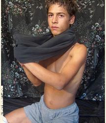 Boy beauty Yanni 5c828cf065a58.jpg