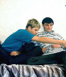 Ton gets nailed by his Friend 5d12b4fb6902f.jpg