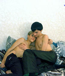 Ton gets nailed by his Friend 5d12b53b0eeb8.jpg