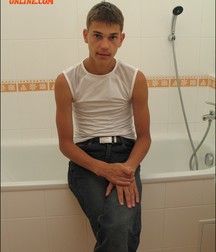 Ton Alone 5d1b59d3539a1.jpg