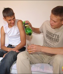 Ton & Klark Bedroom Fun 5d1c69e4b5f2c.jpg