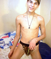 Ton @ Play with big Dildo 5d38ed1c975e1.jpg