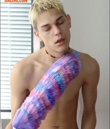 Ton Alone as Houseboy 5d4787a95312b.jpg