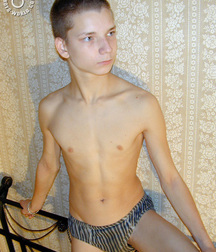 Model Denis 5d7ed6028875b.jpg