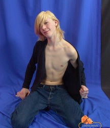 Mark Studio Album 1 5da7b36fd404b.jpg