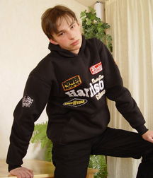 Thomas Photo Set 5da7b83d02fdb.jpg