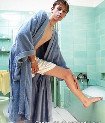 Gregory in Bath Gay Teen Porn 5e0e98e093190.jpg