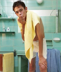 Gregory in Bath Gay Teen Porn 5e0e99bdc092a.jpg