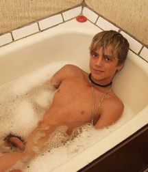 Photoshoots Of Sexy Andy 5e30ed7a8753b.jpg
