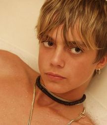 Photoshoots Of Sexy Andy 5e30ed807c6f6.jpg